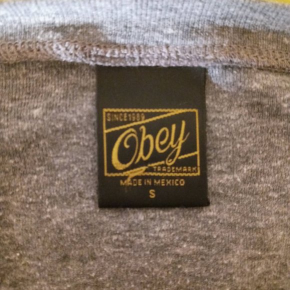 Obey Sweatshirt - Picture 4 of 4